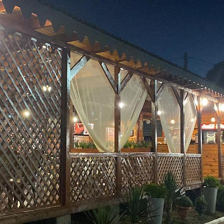 Гостевой Дом La Mer Pizunda Extérieur photo