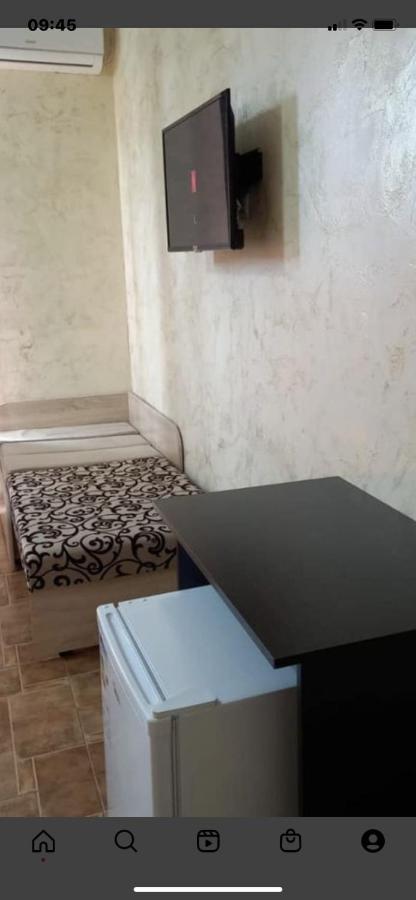 Гостевой Дом La Mer Pizunda Extérieur photo
