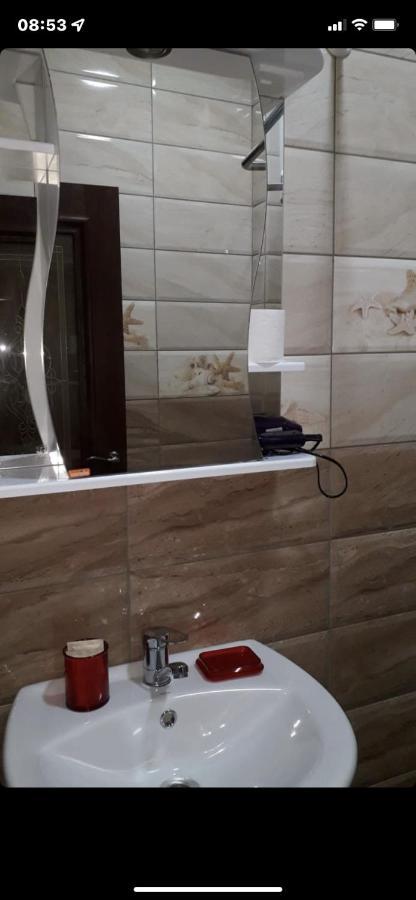 Гостевой Дом La Mer Pizunda Extérieur photo